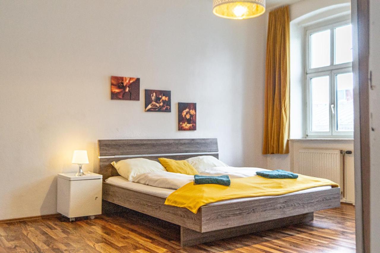 Comfy 2Br- Apartment Near Wiener Stadthalle エクステリア 写真
